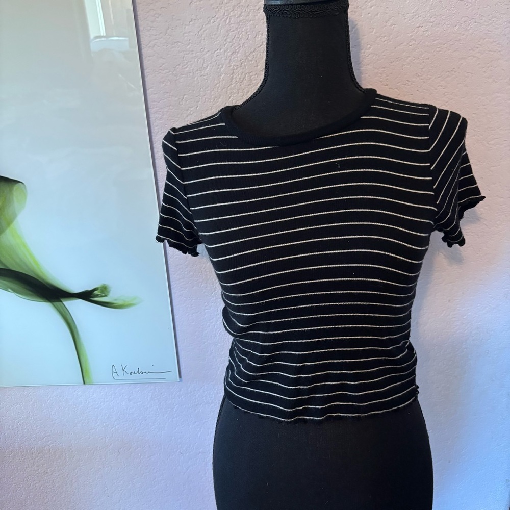 shirt size small